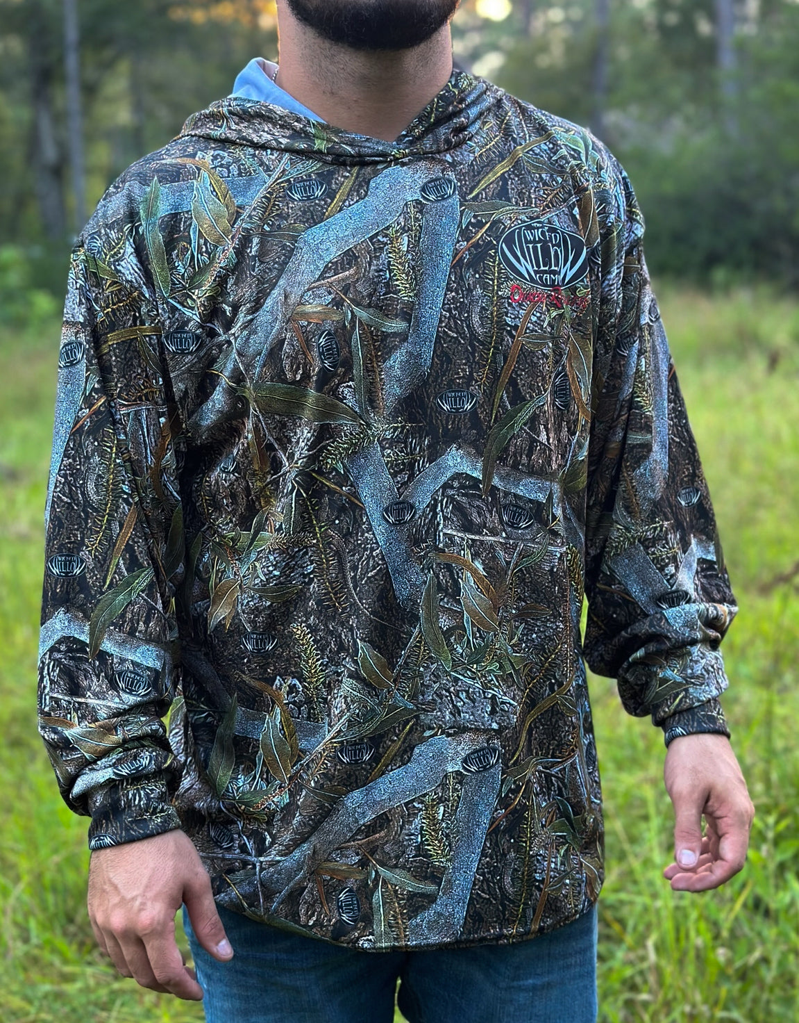 WICKED WILLOW CAMO HOODED PERFORMANCE SHIRT